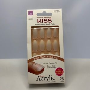 KISS REVOLUTIONARY ACRYLIC NAILS 67899